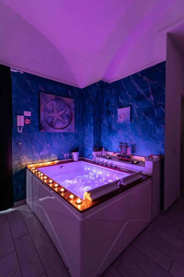 Stabiae Luxury Rooms カステッランマーレ・ディ・スタービア エクステリア 写真