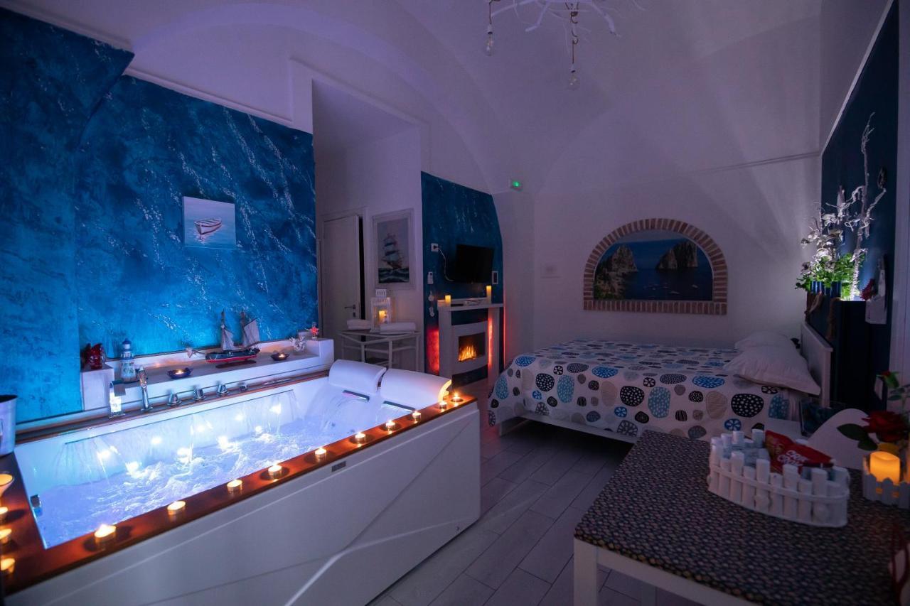 Stabiae Luxury Rooms カステッランマーレ・ディ・スタービア エクステリア 写真