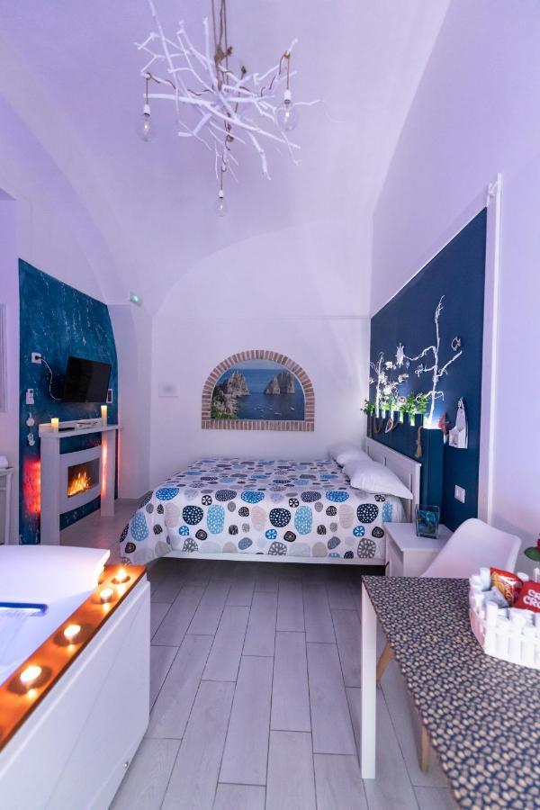 Stabiae Luxury Rooms カステッランマーレ・ディ・スタービア エクステリア 写真