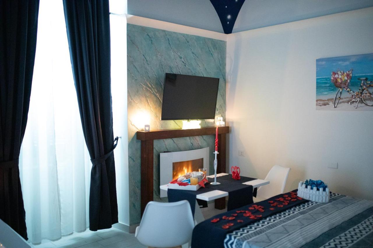 Stabiae Luxury Rooms カステッランマーレ・ディ・スタービア エクステリア 写真